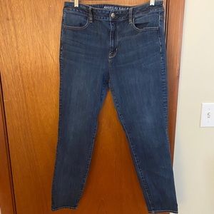 Women’s American Eagle Jeans